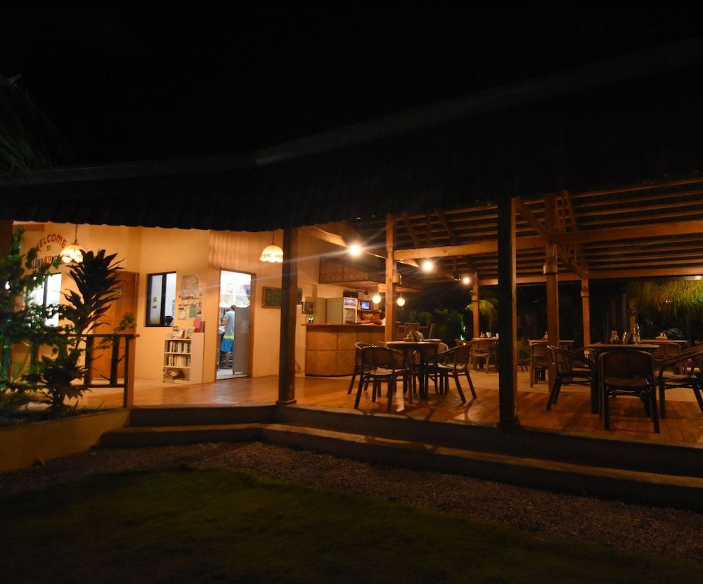 Alona42 Resort Panglao Extérieur photo