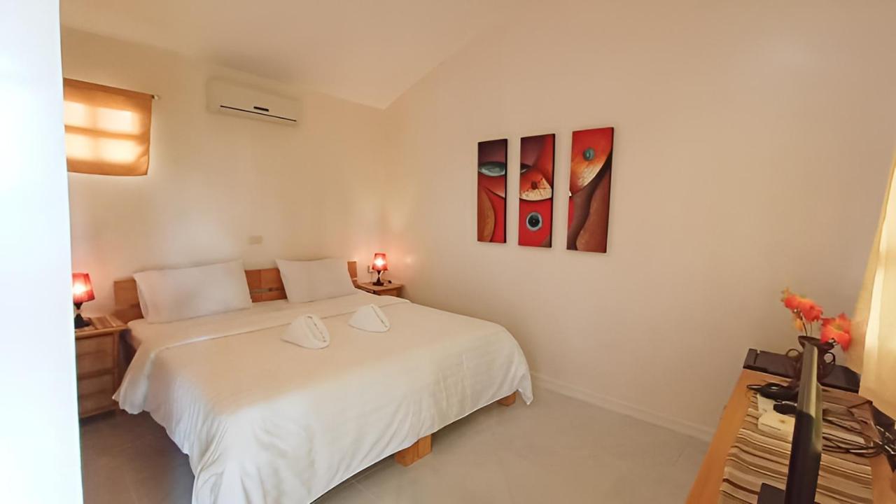 Alona42 Resort Panglao Extérieur photo