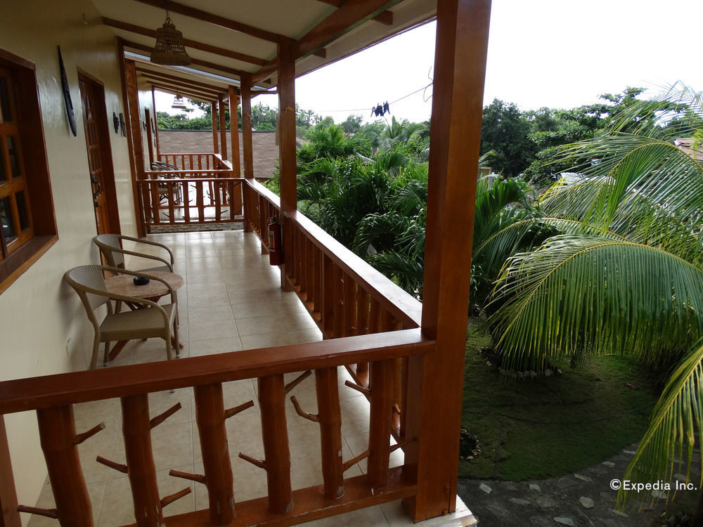 Alona42 Resort Panglao Extérieur photo