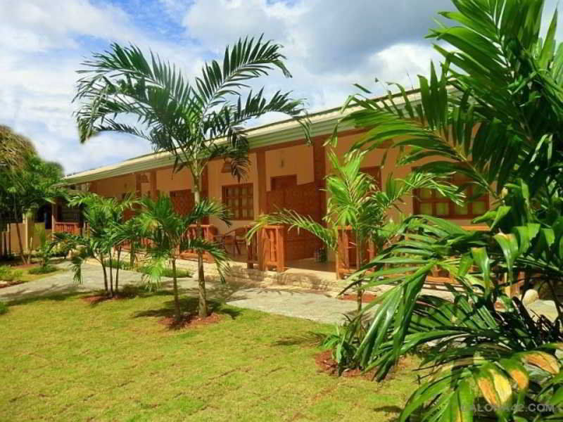 Alona42 Resort Panglao Extérieur photo