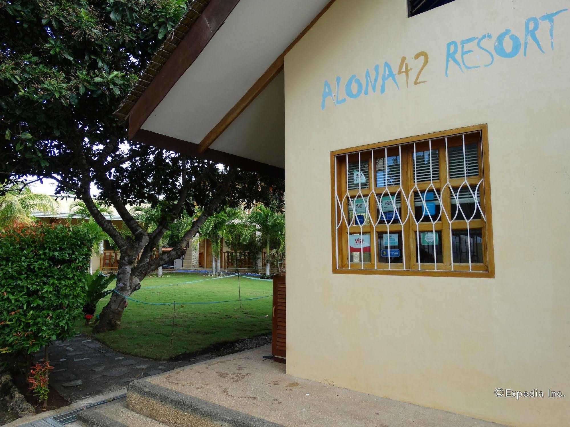 Alona42 Resort Panglao Extérieur photo