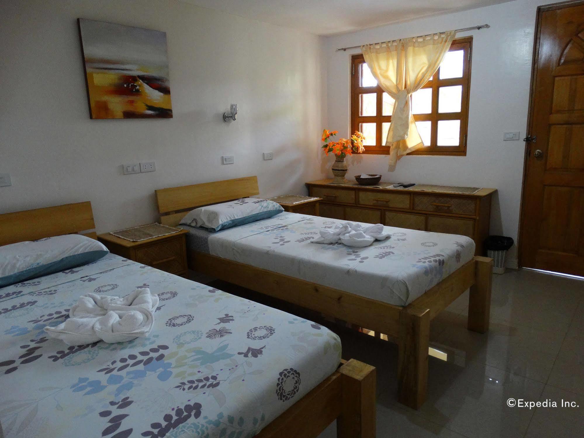 Alona42 Resort Panglao Extérieur photo